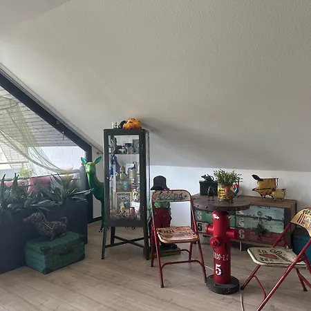 Coole Kreativwohnung Zum Wohlfuehlen *
