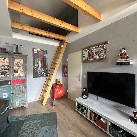 Apartamento Coole Kreativwohnung Zum Wohlfuehlen *