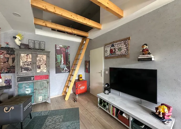 Appartement Coole Kreativwohnung Zum Wohlfuehlen *